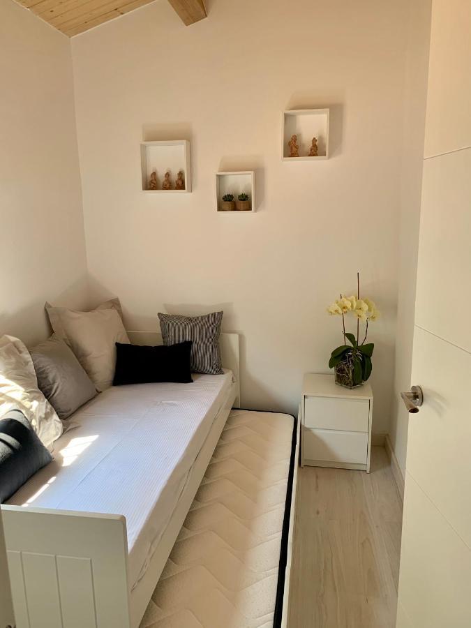 Flat In Centre - 5 Mins From Old Town And Train Station Appartement Gerona